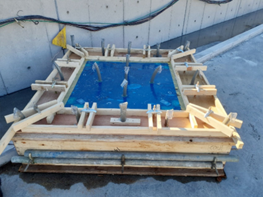 免震装置下注入工事